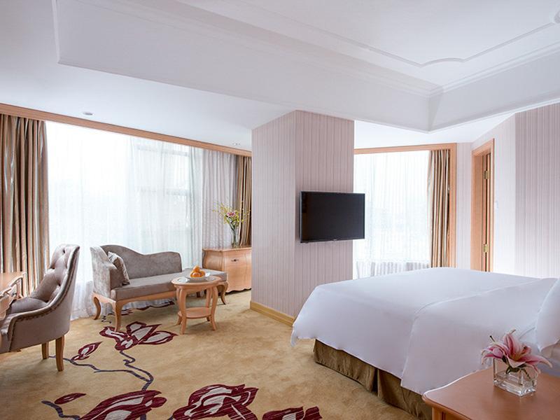 Vienna Hotel Shenzhen Unitown Bagian luar foto
